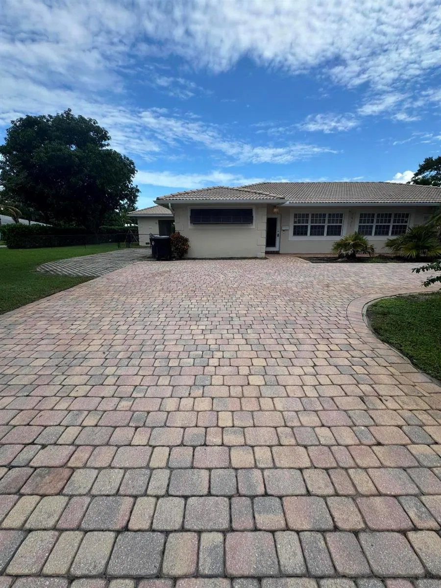 1921 NE 29TH STREET Lighthouse Point, FL 33064