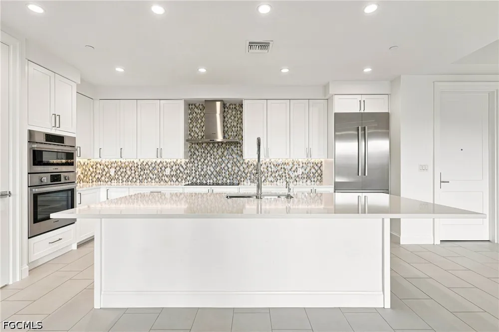Central Avenue #448 Naples, FL 34102