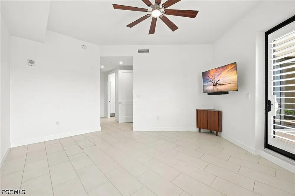 Central Avenue #448 Naples, FL 34102