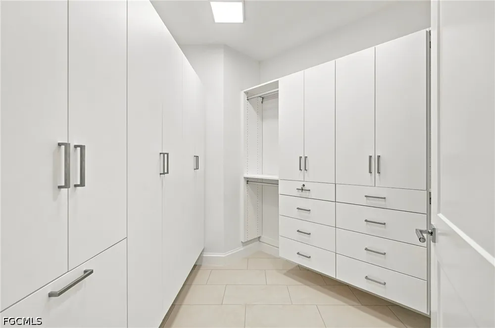 Central Avenue #448 Naples, FL 34102