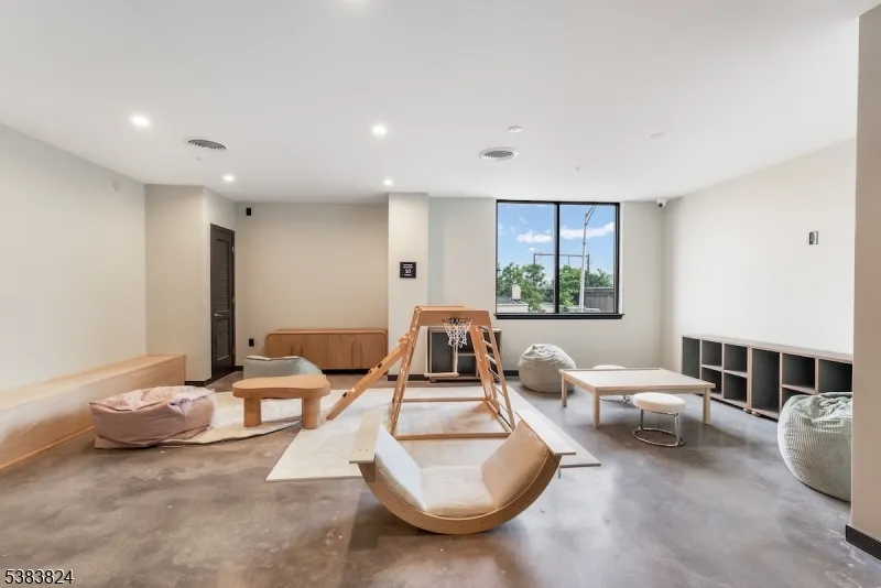 431 Dr Mlk Jr Blvd #309 Unit 309 East Orange City, NJ 07018