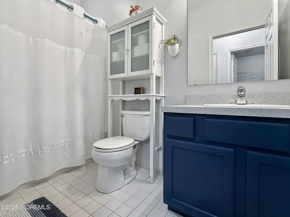 2 Warwick Court Barnegat, NJ 08005