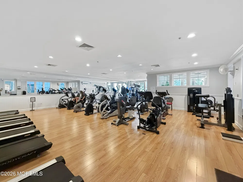 2 Warwick Court Barnegat, NJ 08005