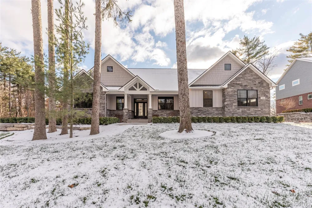 5535 W Huron River Drive Scio Township, MI 48130