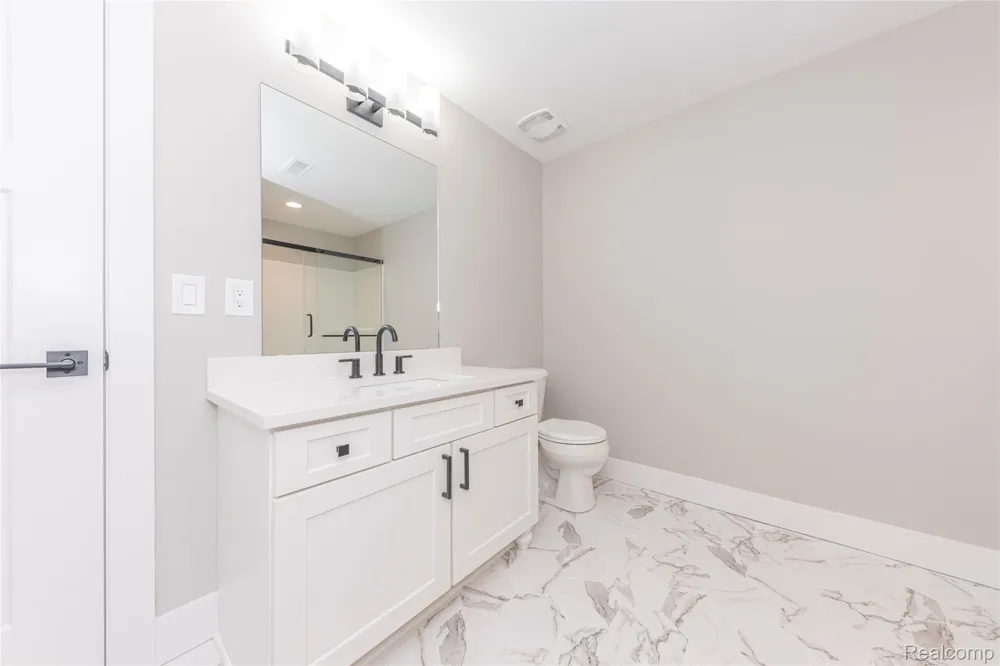 5535 W Huron River Drive Scio Township, MI 48130
