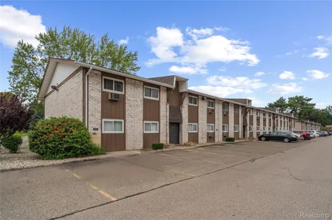7355 Woodview Street #4