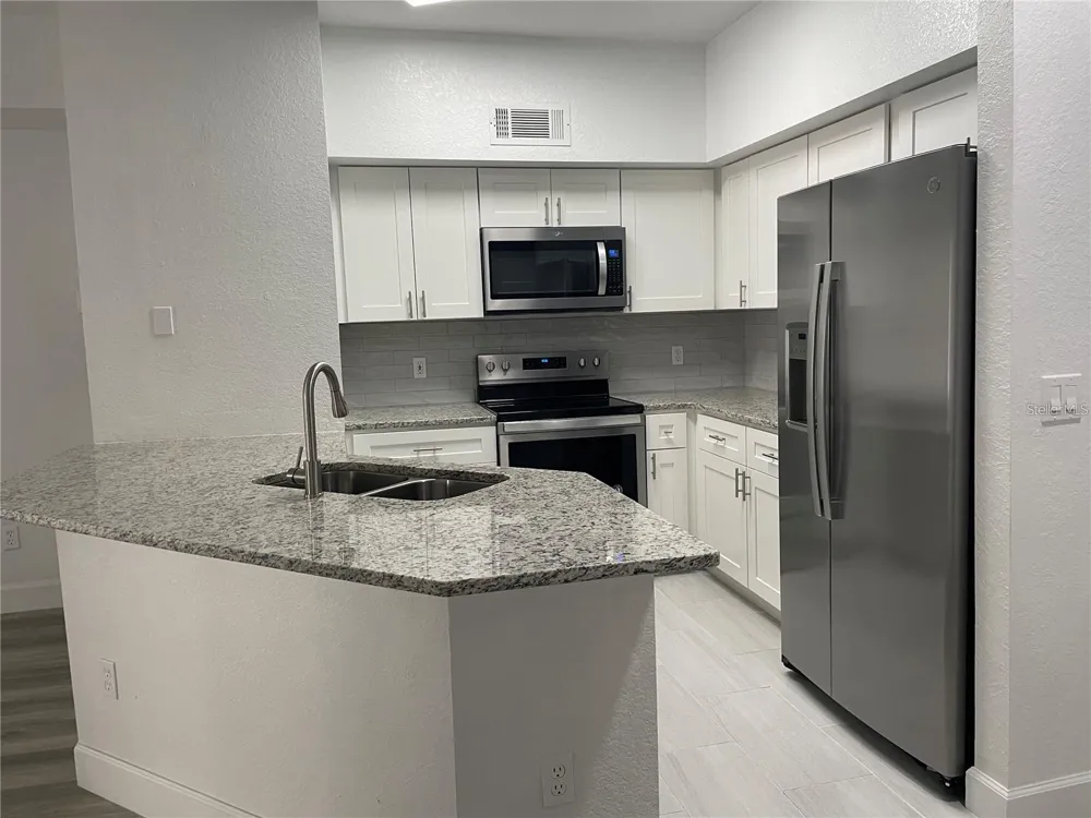 822 CAMARGO WAY #211 Altamonte Springs, FL 32714