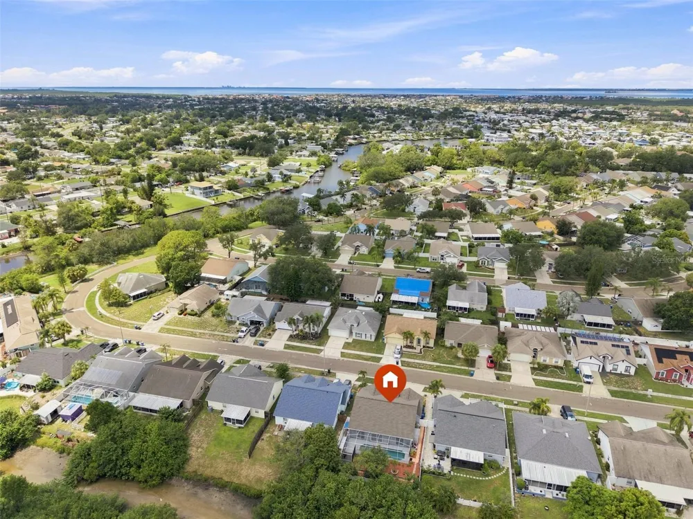 216 LOOKOUT DRIVE Apollo Beach, FL 33572