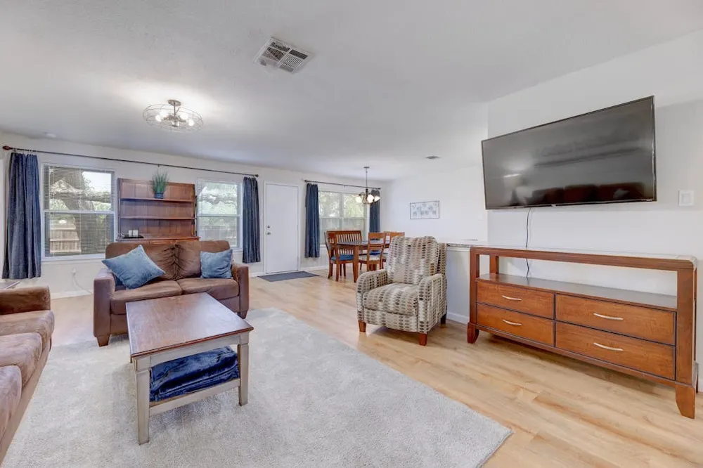 1205 Forest Oaks Path Cedar Park, TX 78613