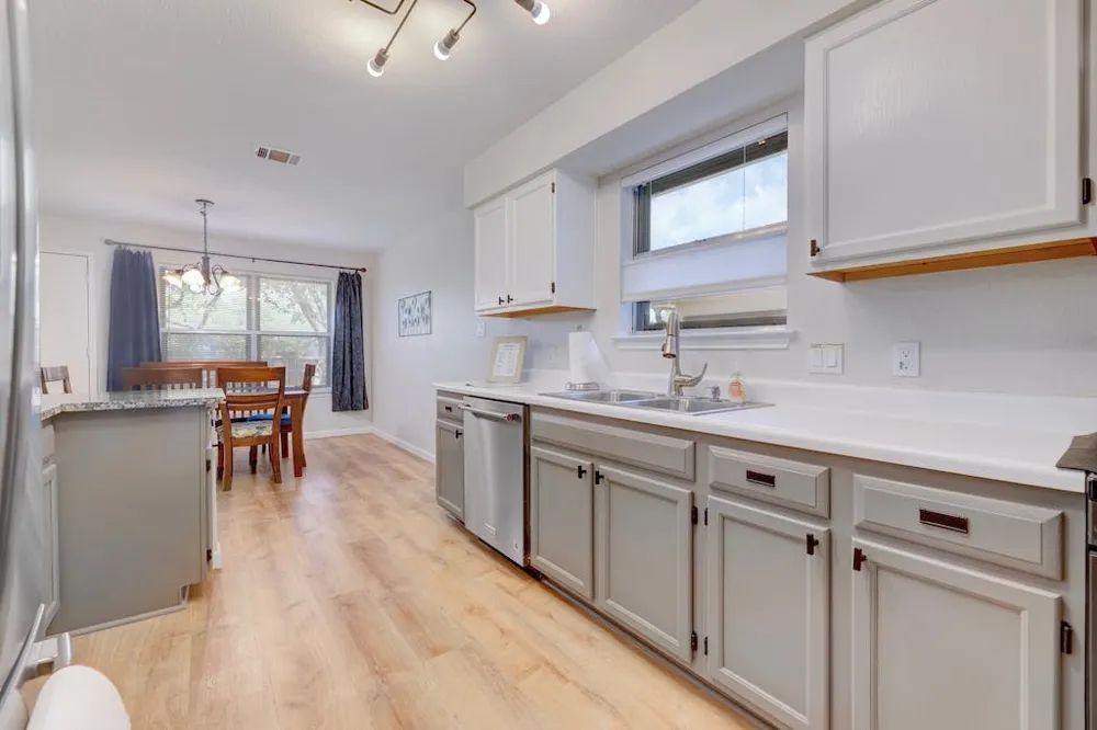 1205 Forest Oaks Path Cedar Park, TX 78613