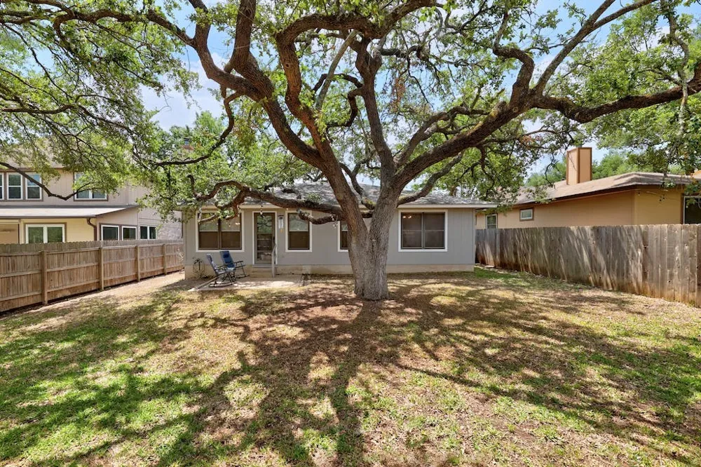 1205 Forest Oaks Path Cedar Park, TX 78613