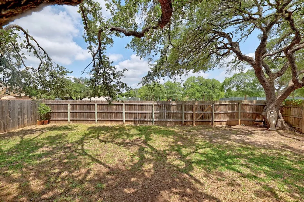 1205 Forest Oaks Path Cedar Park, TX 78613