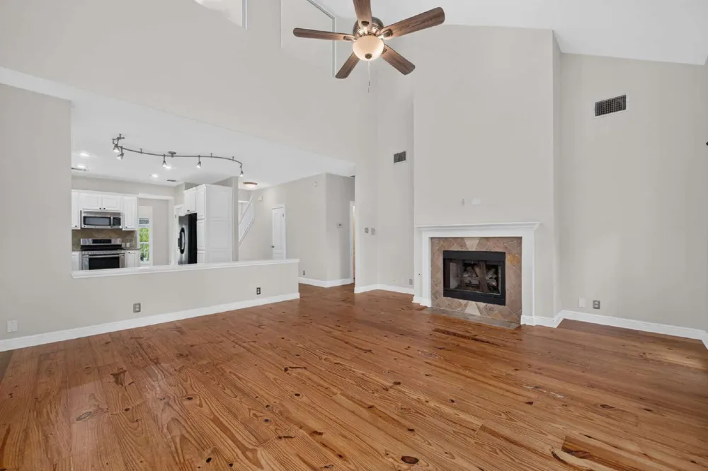 8109 Ganttcrest Drive Austin, TX 78749