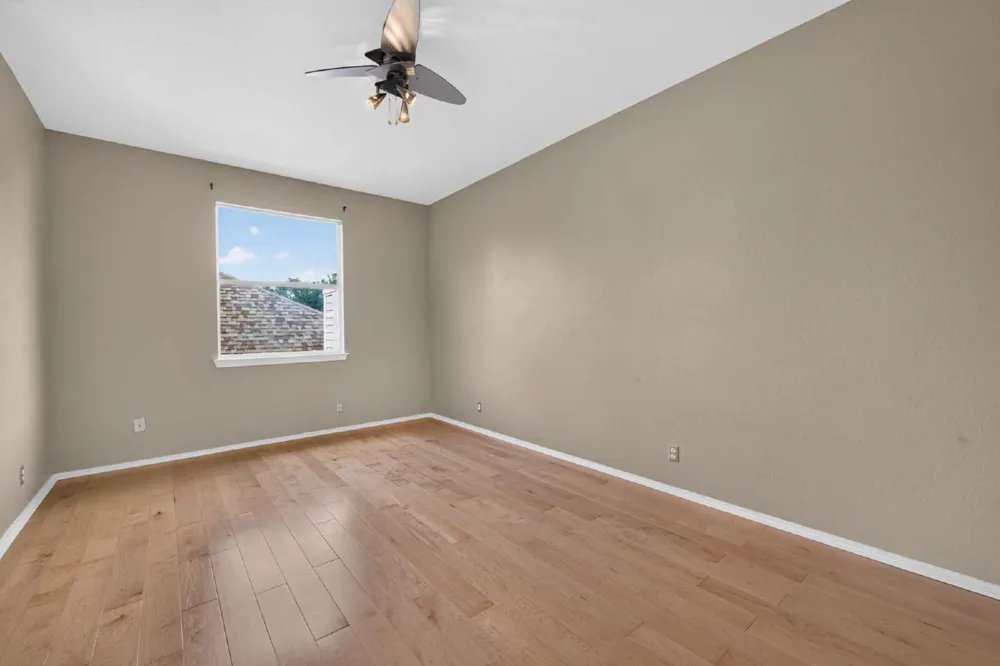 8109 Ganttcrest Drive Austin, TX 78749