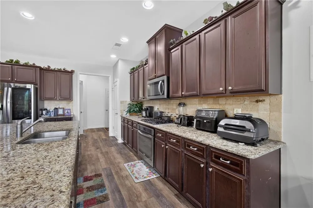 3952 Ivy Gate Drive Buford, GA 30519