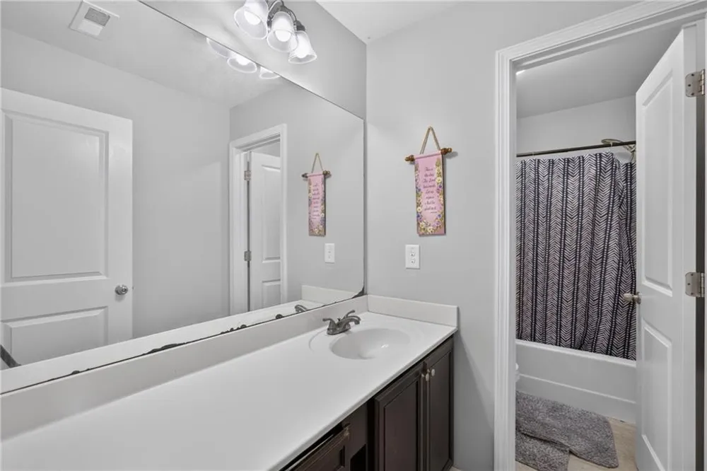 3952 Ivy Gate Drive Buford, GA 30519