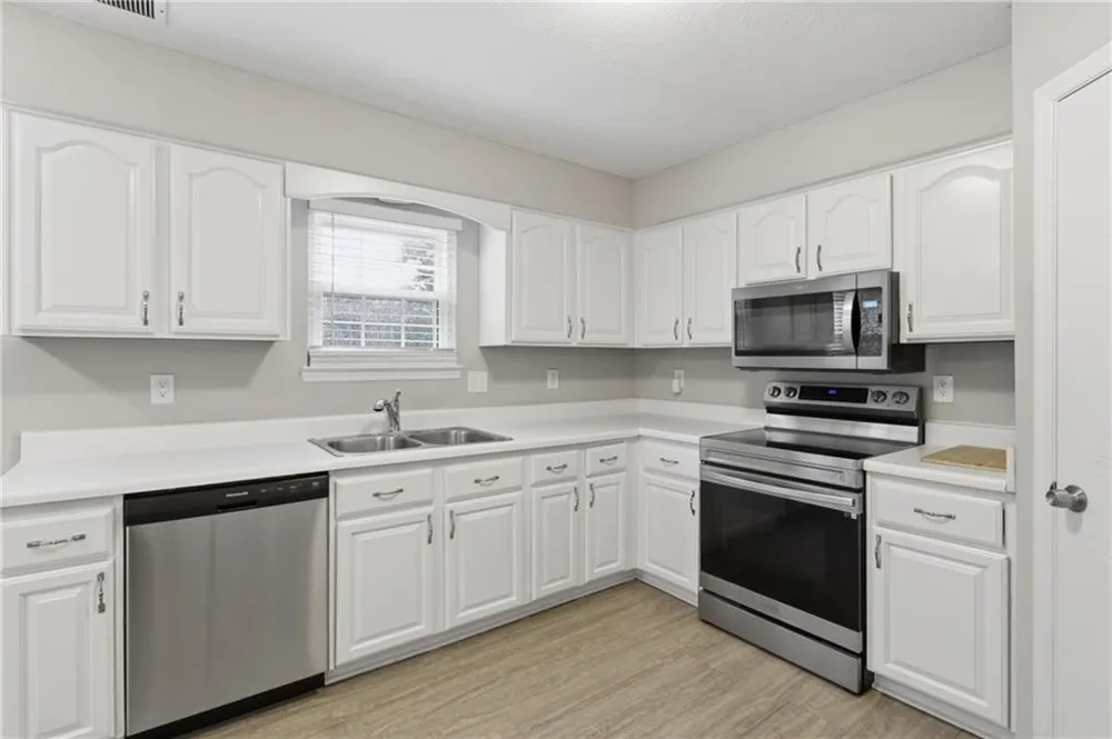 4281 Meadow Drive Duluth, GA 30096