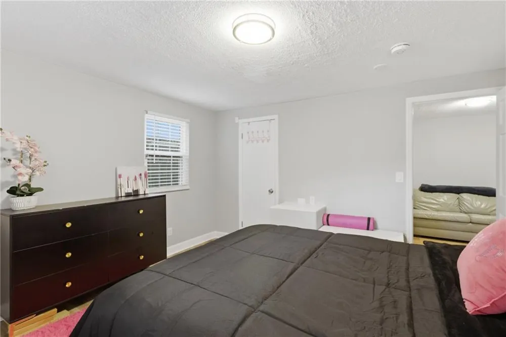 4281 Meadow Drive Duluth, GA 30096