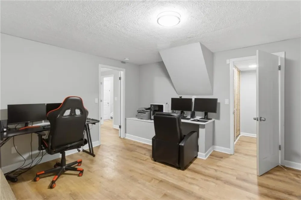 4281 Meadow Drive Duluth, GA 30096