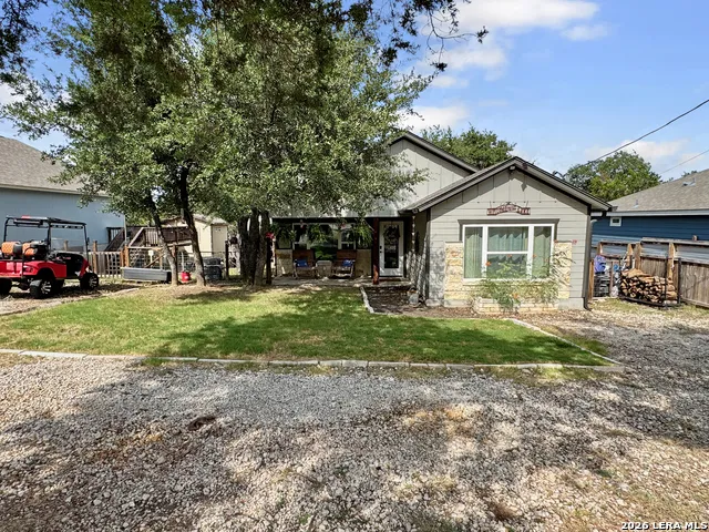 1463 RAMBLE HLS Canyon Lake, TX 78133
