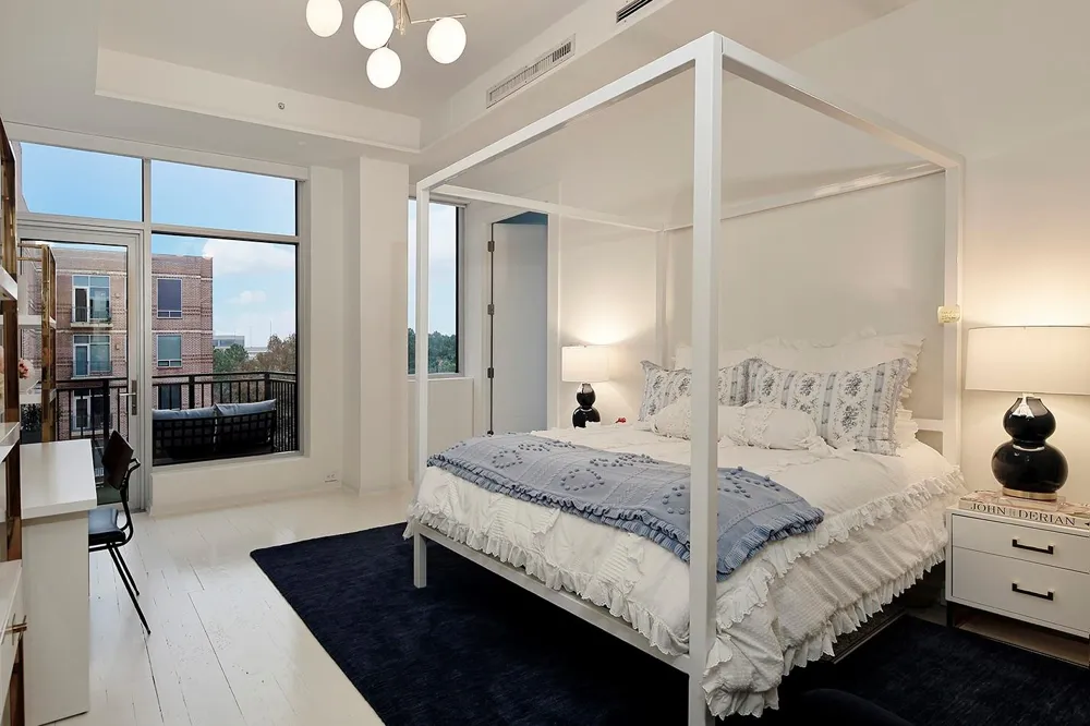 1 Waterway Court #5-B The Woodlands, TX 77380