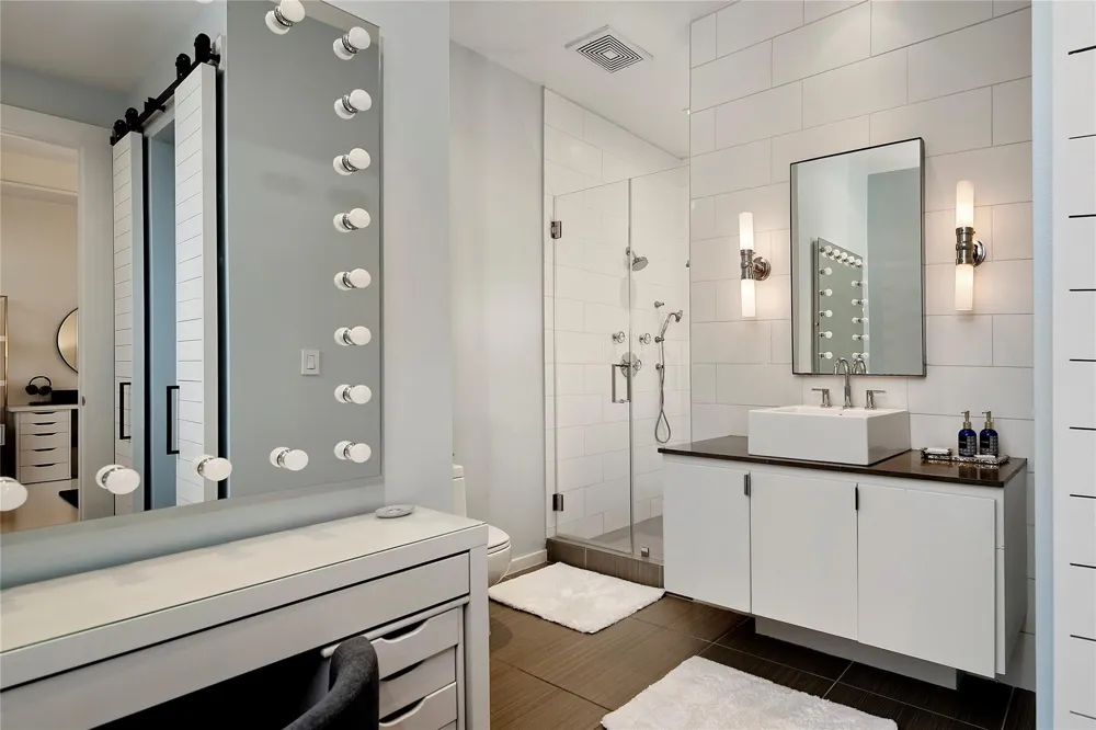 1 Waterway Court #5-B The Woodlands, TX 77380