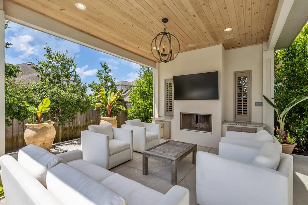 18 Botanical Vista Drive Tomball, TX 77375