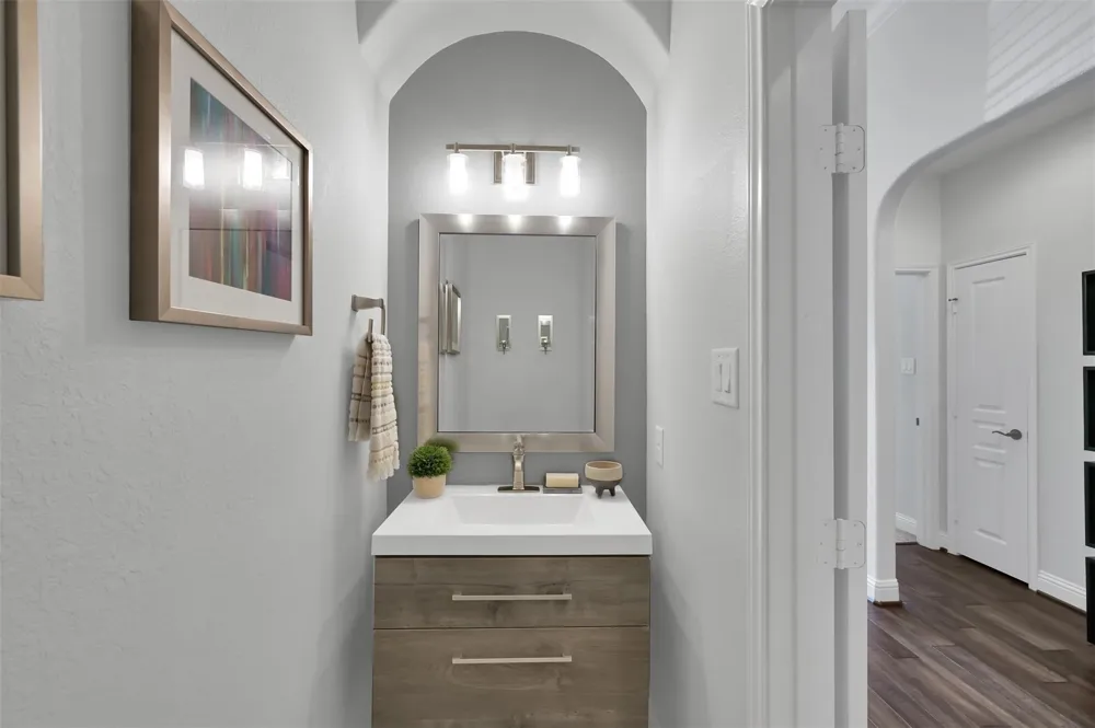 98 Lindenberry Circle The Woodlands, TX 77389