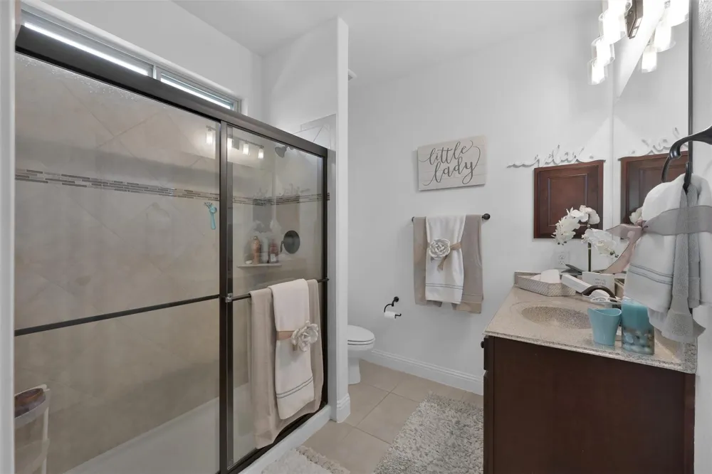 98 Lindenberry Circle The Woodlands, TX 77389