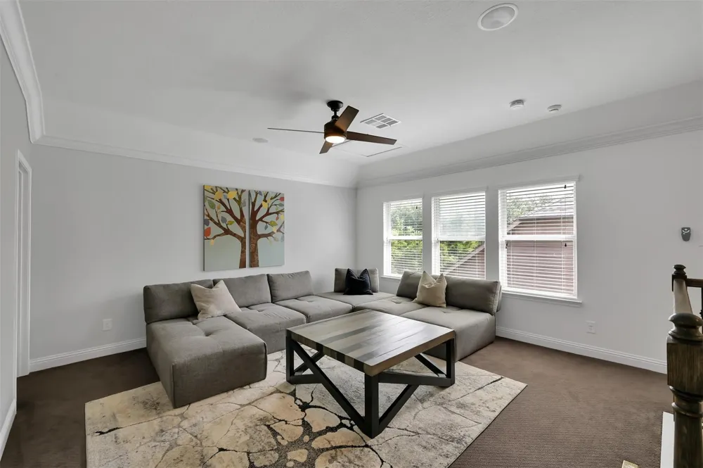 98 Lindenberry Circle The Woodlands, TX 77389