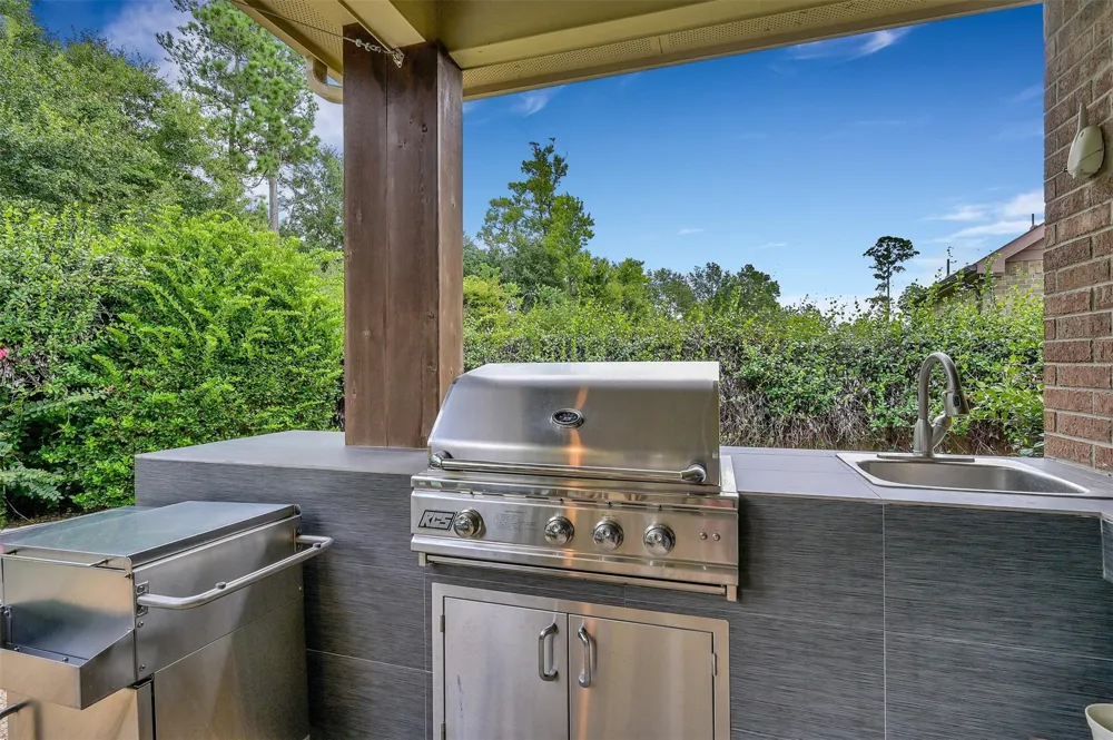 98 Lindenberry Circle The Woodlands, TX 77389