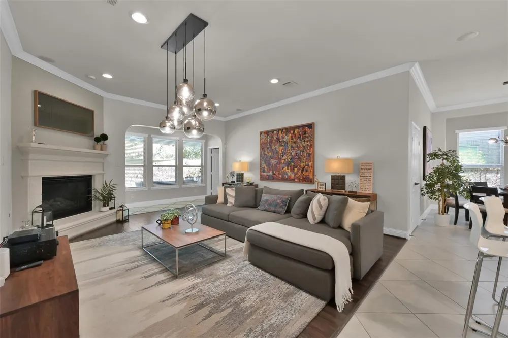 98 Lindenberry Circle The Woodlands, TX 77389