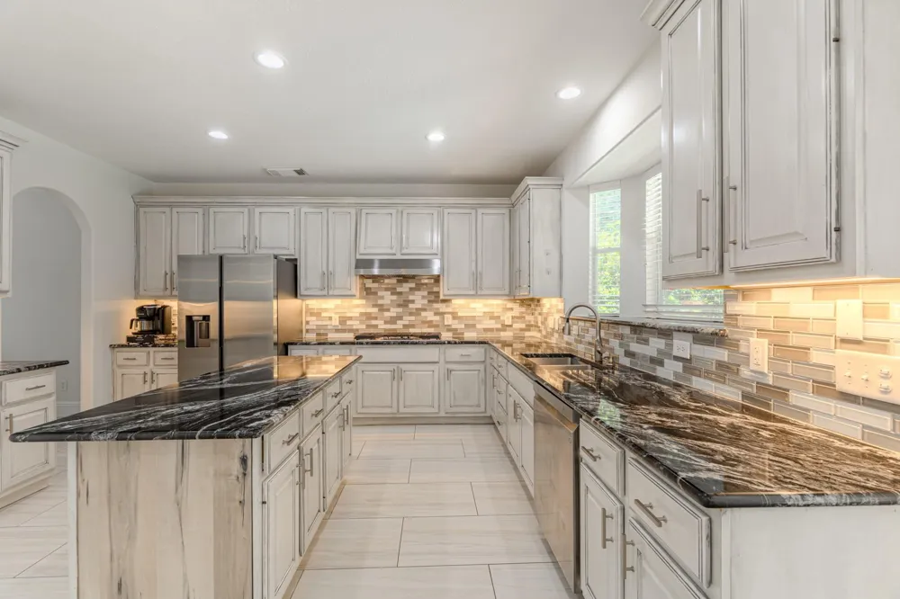7 Stickley Court The Woodlands, TX 77382