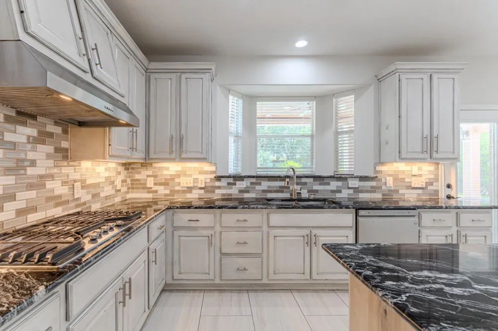 7 Stickley Court The Woodlands, TX 77382