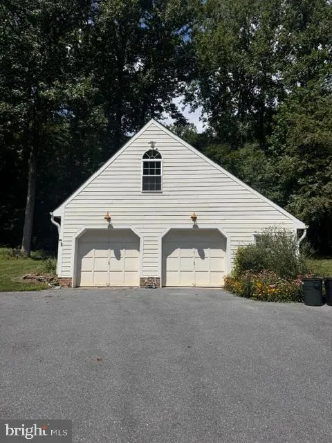 13767 LAKESIDE DRIVE Clarksville, MD 21029