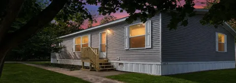 1206 Shiawassee River Road