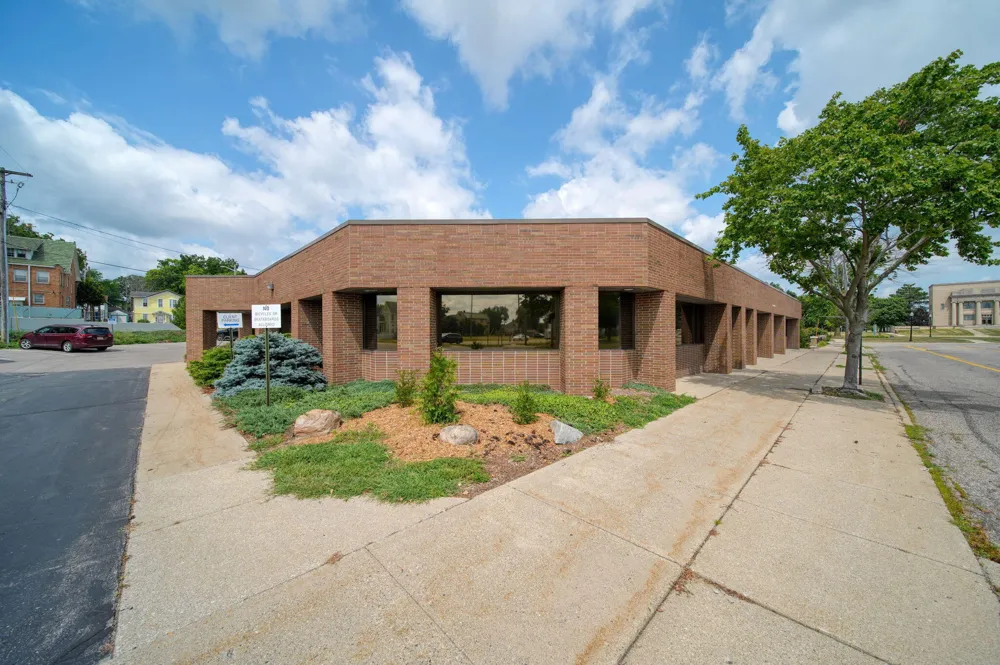 110 1st Street Jackson, MI 49201