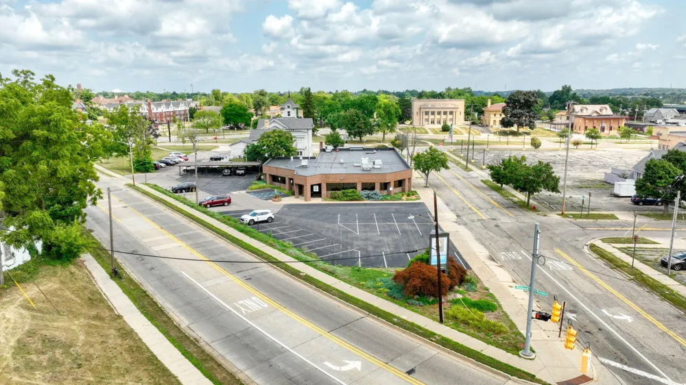 110 1st Street Jackson, MI 49201