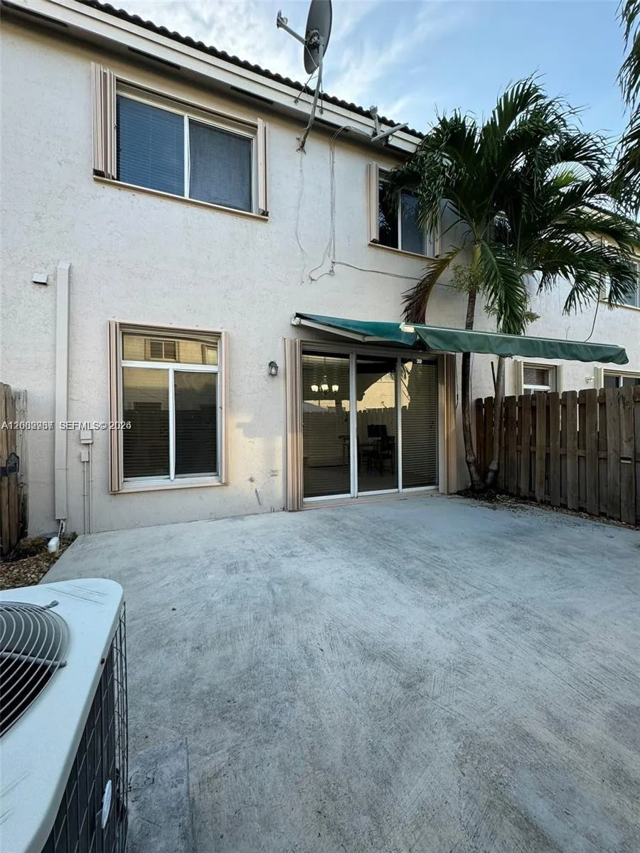 5759 NW 113th Ct #5759 Doral, FL 33178