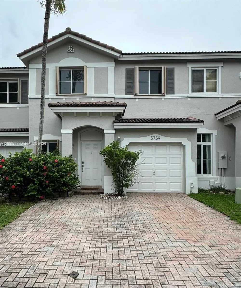 5759 NW 113th Ct #5759 Doral, FL 33178