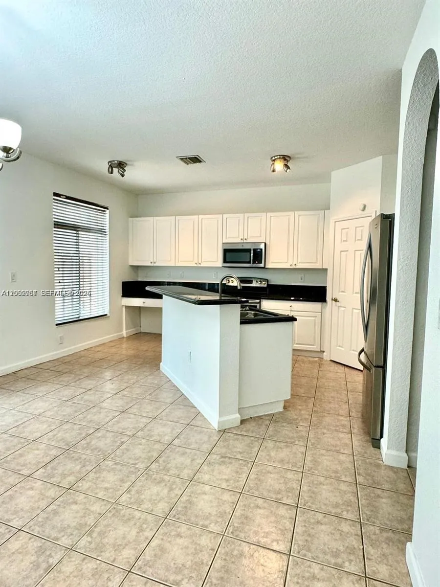 5759 NW 113th Ct #5759 Doral, FL 33178