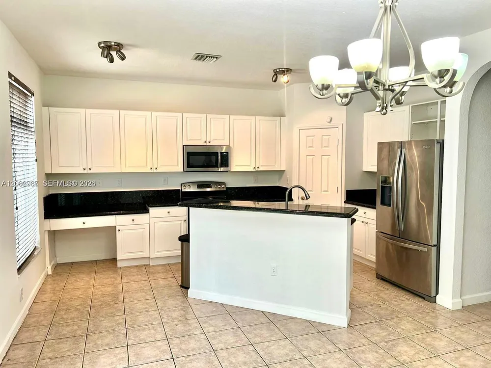 5759 NW 113th Ct #5759 Doral, FL 33178