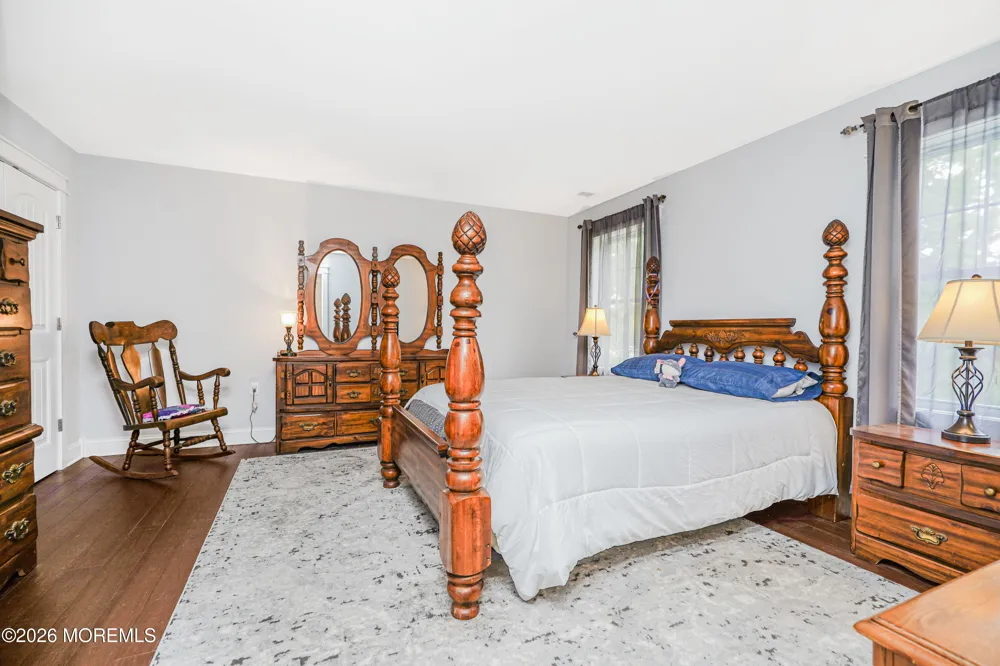741 Beach Avenue Beachwood, NJ 08722