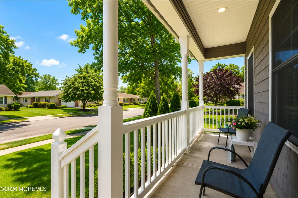 741 Beach Avenue Beachwood, NJ 08722
