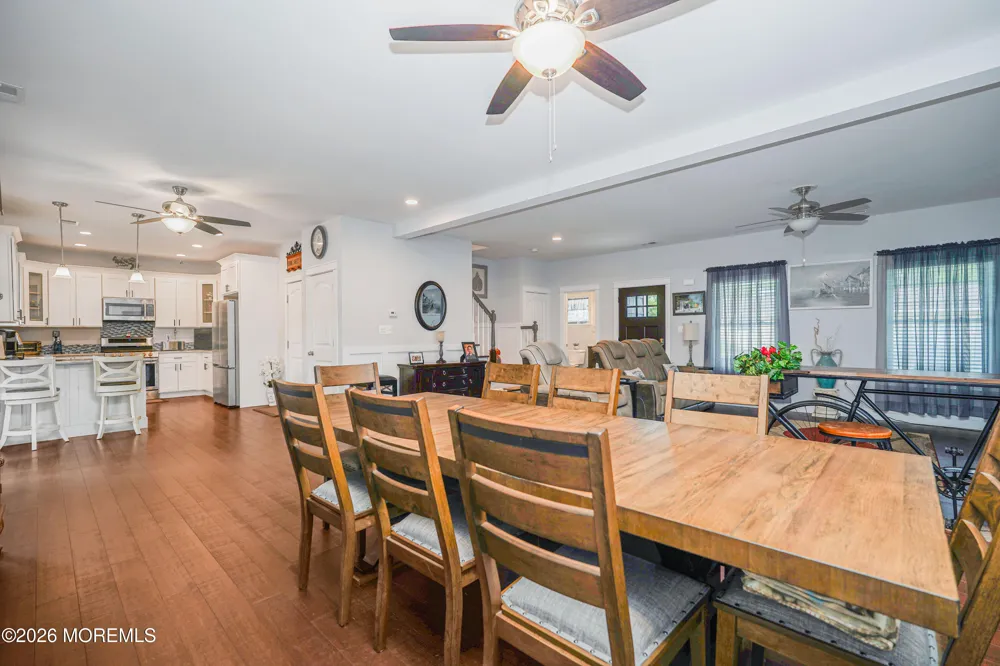741 Beach Avenue Beachwood, NJ 08722