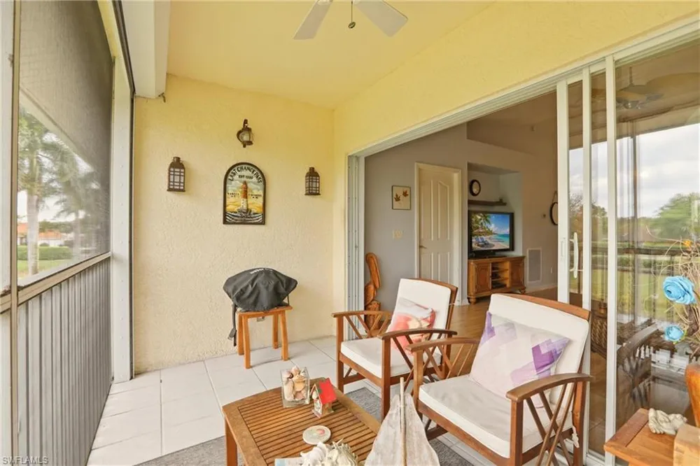 1723 Reuven Circle #2004 Naples, FL 34112