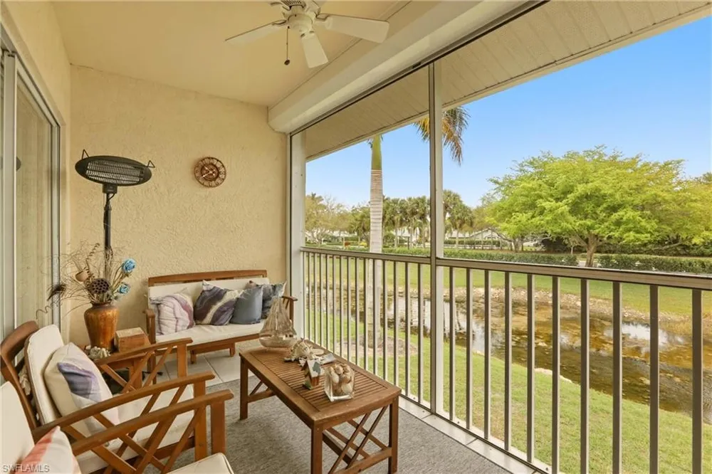 1723 Reuven Circle #2004 Naples, FL 34112