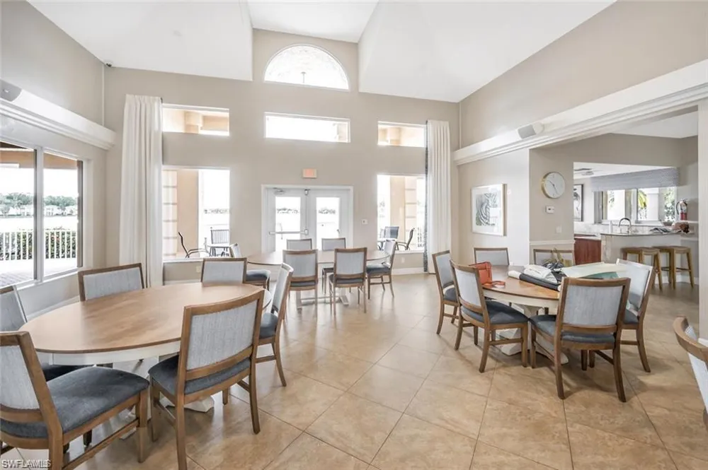 1723 Reuven Circle #2004 Naples, FL 34112