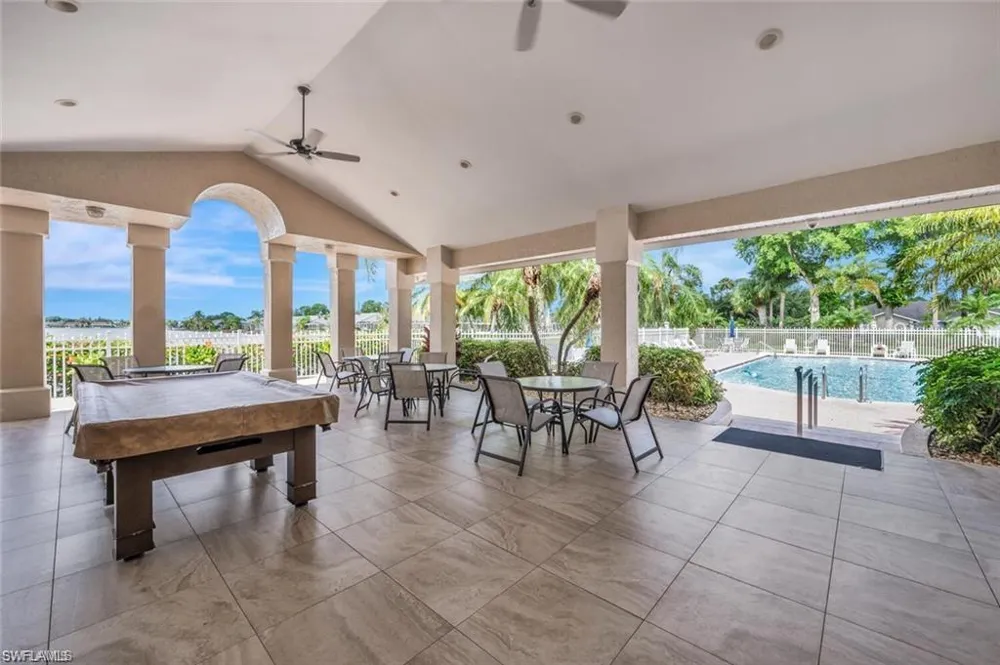 1723 Reuven Circle #2004 Naples, FL 34112