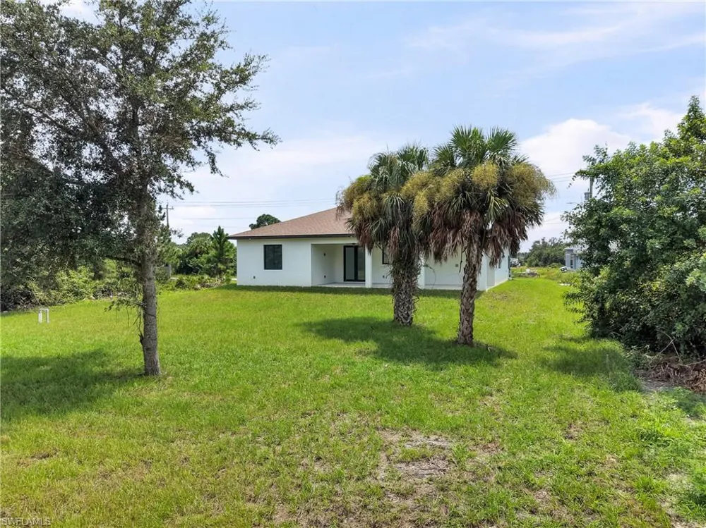 831 Bently Street E Lehigh Acres, FL 33974